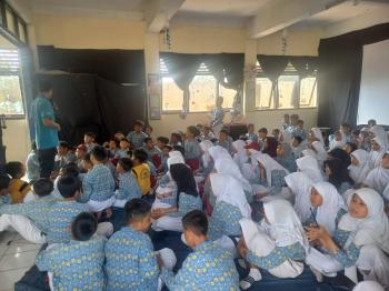 Program Disdik Hadir di SDN Sawangan 02